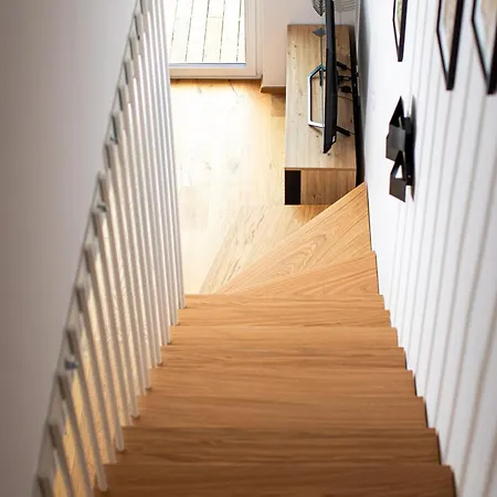 Apartma 21 - Ajda アパート *