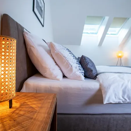 Apartma 21 - Ajda Apartment *