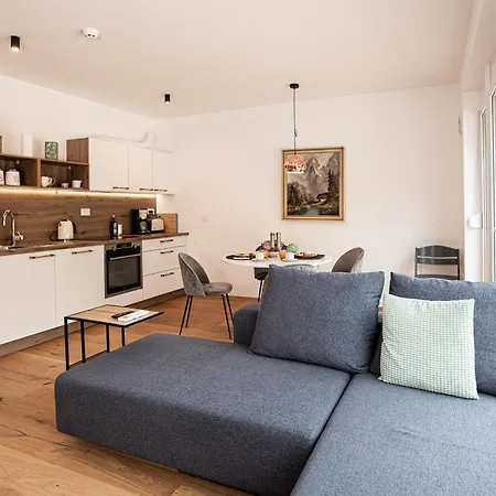 Apartma 21 - Ajda Apartment *