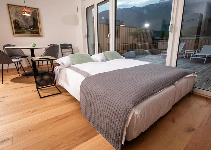 Apartma 21 - Ajda Apartment *